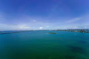 700 NE 24th St, Miami, FL 33137 - Photo 1