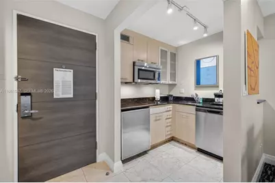 2670 E Sunrise Blvd #1005, Fort Lauderdale, FL 33304 - Photo 32