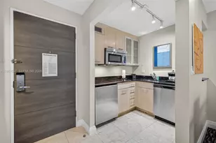 2670 E Sunrise Blvd, Fort Lauderdale, FL 33304 - Photo 32