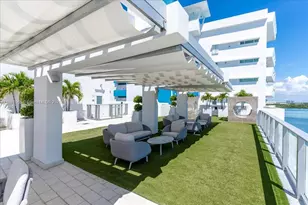 10201 E Bay Harbor Dr, Bay Harbor Islands, FL 33154 - Photo 40