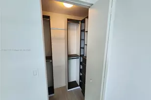 55 SW 9th St, Miami, FL 33130 - Photo 14