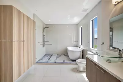 164 SE 4th Ter, Pompano Beach, FL 33060 - Photo 24