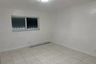 732 SW 6th St, Dania Beach, FL 33004 - Photo 12