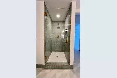 159 NE 6th St #4605, Miami, FL 33132 - Photo 12