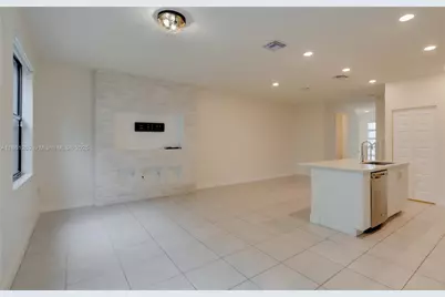 15826 NW 91st Ct #15826, Miami Lakes, FL 33018 - Photo 28