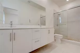 15826 NW 91st Ct, Miami Lakes, FL 33018 - Photo 60