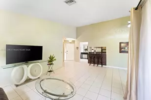 10700 NW 14th St, Plantation, FL 33322 - Photo 8