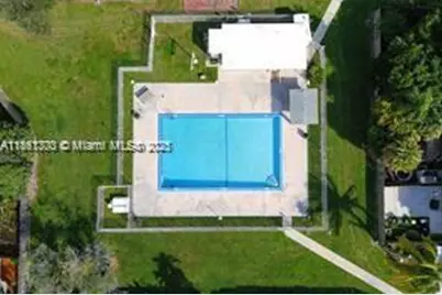 455 NE 210th  Ter, Miami, FL 33179 - Photo 22