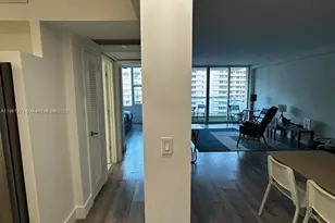 5600 Collins Ave, Miami Beach, FL 33140 - Photo 8