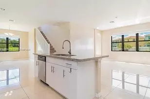 19220 NE 9th Pl, Miami, FL 33179 - Photo 4