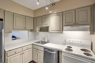 4900 Washington St, Hollywood, FL 33021 - Photo 10