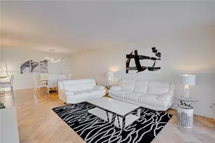 10350 W Bay Harbor Dr, Bay Harbor Islands, FL 33154 - Photo 10