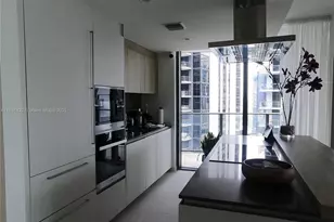 1000 Brickell Plaza, Miami, FL 33131 - Photo 18