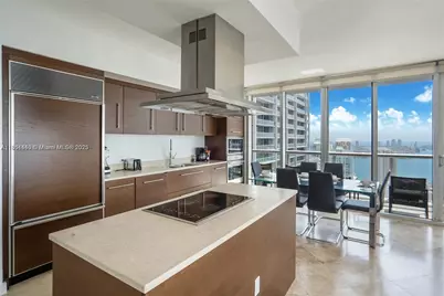 485 Brickell Ave #4710, Miami, FL 33131 - Photo 4