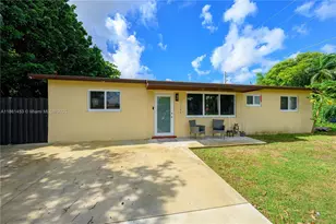 15640 SW 295th Terrace, Homestead, FL 33033 - Photo 2