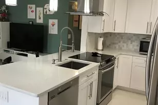 466 Normandy J, Delray Beach, FL 33484 - Photo 2