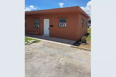 1111 SW 2nd St #1111, Homestead, FL 33030 - Photo 4