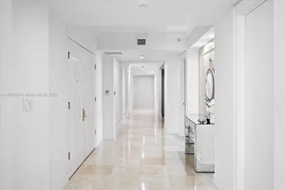 20201 E Country Club Dr #2301, Aventura, FL 33180 - Photo 16