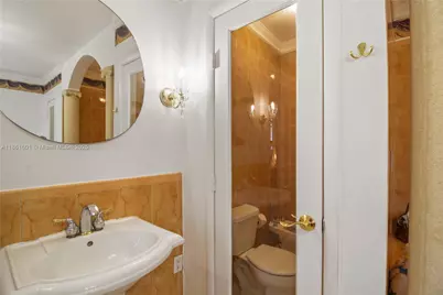 6101 SW 13th Ter, West Miami, FL 33144 - Photo 32