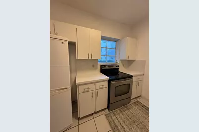 935 9th St #2A, Miami Beach, FL 33139 - Photo 8