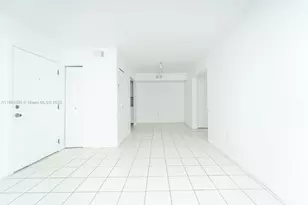 576 NW 114th Ave, Sweetwater, FL 33172 - Photo 4