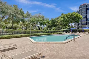 3101 N Country Club Dr, Aventura, FL 33180 - Photo 34