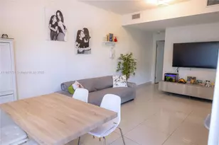 25874 SW 139th Path, Homestead, FL 33032 - Photo 2