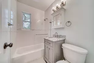 5640 SW 78th St, Miami, FL 33143 - Photo 14