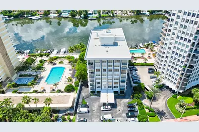 5640 Collins Ave #6B, Miami Beach, FL 33140 - Photo 1