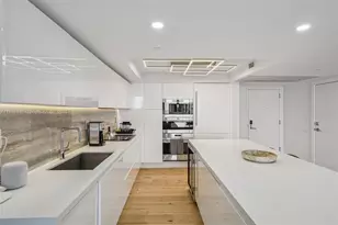 102 24th St, Miami Beach, FL 33139 - Photo 10