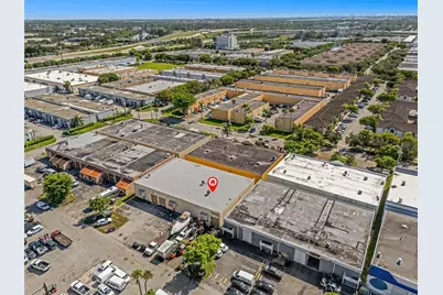 7901 W 25th Ct #3, Hialeah, FL 33016 - Photo 4