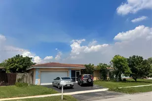 8203 NW 73rd Terrace, Tamarac, FL 33321 - Photo 1