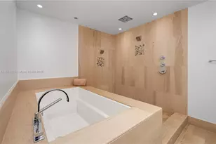 5875 Collins Ave, Miami Beach, FL 33140 - Photo 36