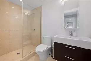 5875 Collins Ave, Miami Beach, FL 33140 - Photo 42