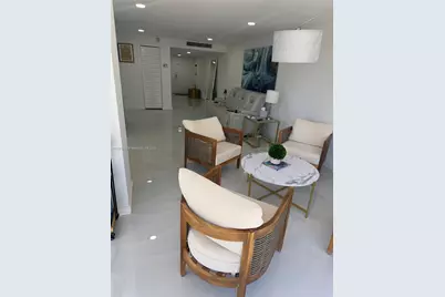 6423 Collins Ave #401, Miami Beach, FL 33141 - Photo 10