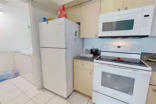 2451 Centergate Dr, Miramar, FL 33025 - Photo 8