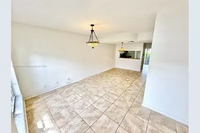 70 Whitehead Cir #70, Weston, FL 33326 - Photo 10