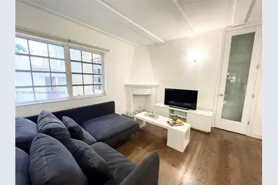 439 15th St #18, Miami Beach, FL 33139 - Photo 4