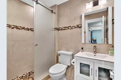 120 Cypress Club Dr #202, Pompano Beach, FL 33060 - Photo 24