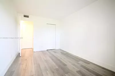 301 SW 135th Ave #113C, Pembroke Pines, FL 33027 - Photo 18