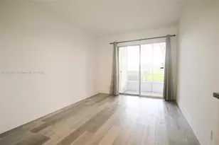 301 SW 135th Ave, Pembroke Pines, FL 33027 - Photo 16