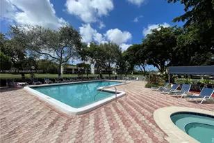 1953 SW 15th St, Deerfield Beach, FL 33442 - Photo 32