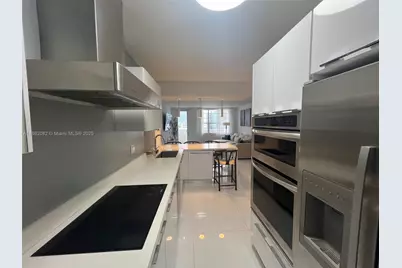 100 Lincoln Rd #1022, Miami Beach, FL 33139 - Photo 14