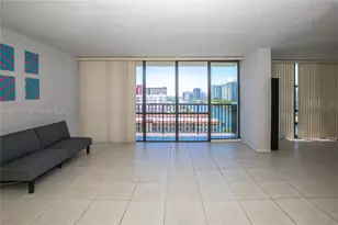 2017 S Ocean Dr, Hallandale Beach, FL 33009 - Photo 12