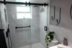 5200 Washington St, Hollywood, FL 33021 - Photo 32