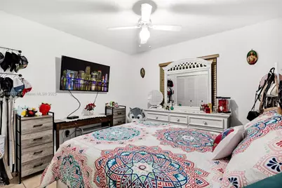 2840 SW 132nd Ct, Miami, FL 33175 - Photo 14