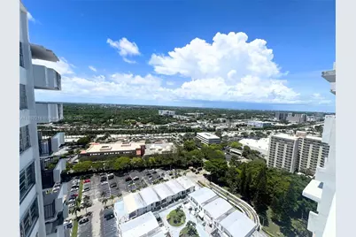 2750 NE 183rd St #2707, Aventura, FL 33160 - Photo 20