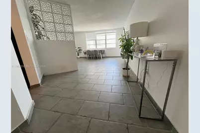 2750 NE 183rd St #2707, Aventura, FL 33160 - Photo 8