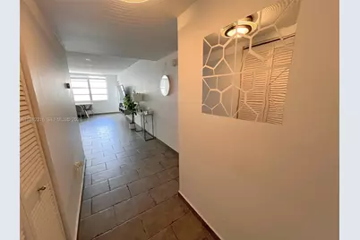 2750 NE 183rd St #2707, Aventura, FL 33160 - Photo 6