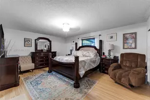 2671 SW 99th Ct, Miami, FL 33165 - Photo 42